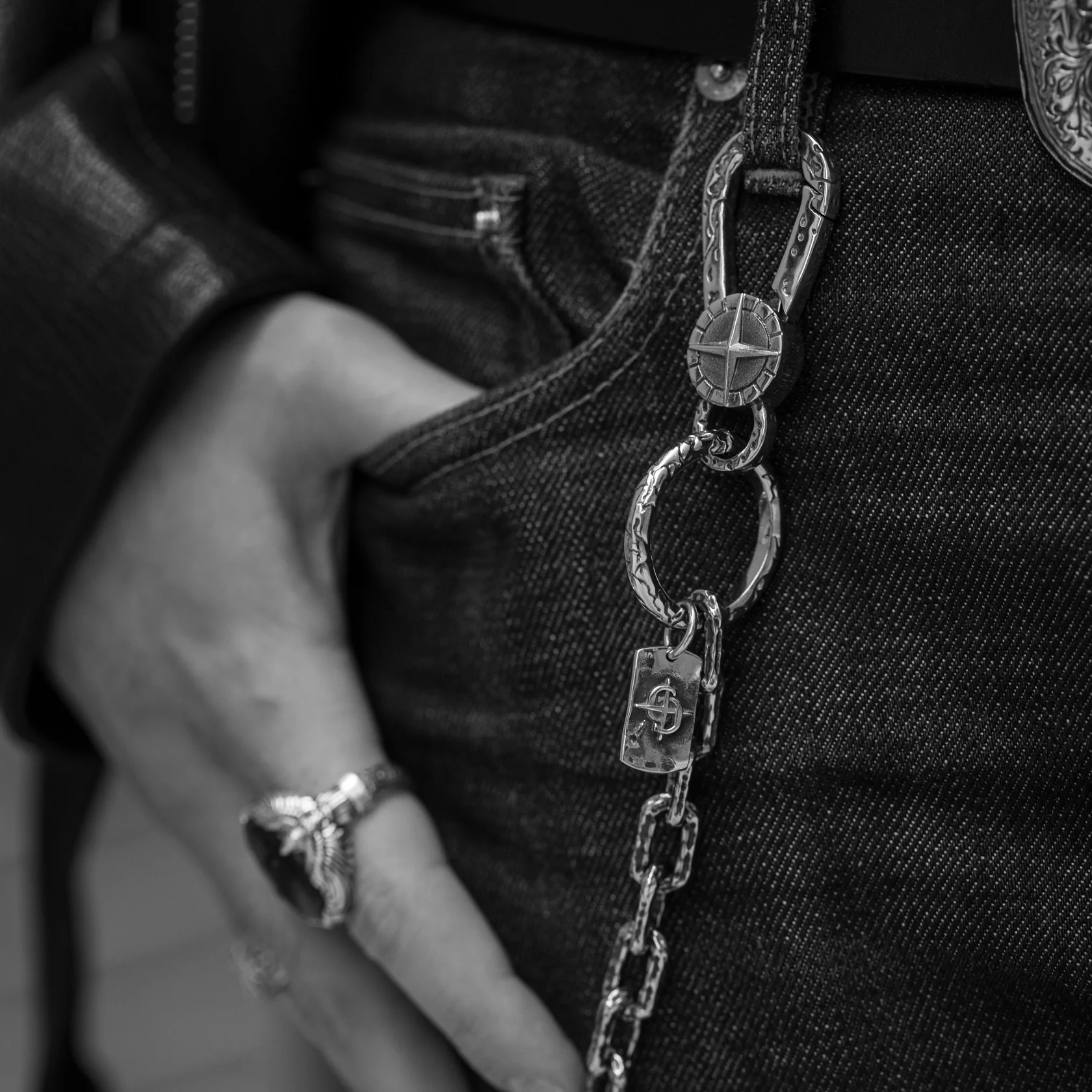 Joyride Wallet Chain - Image 4
