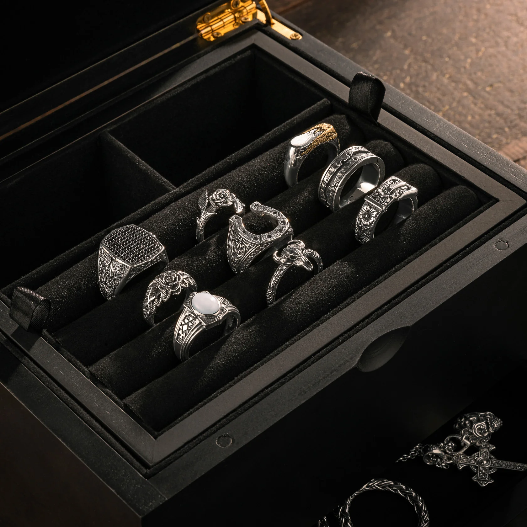 Locker Jewelry Box x Black - Image 8
