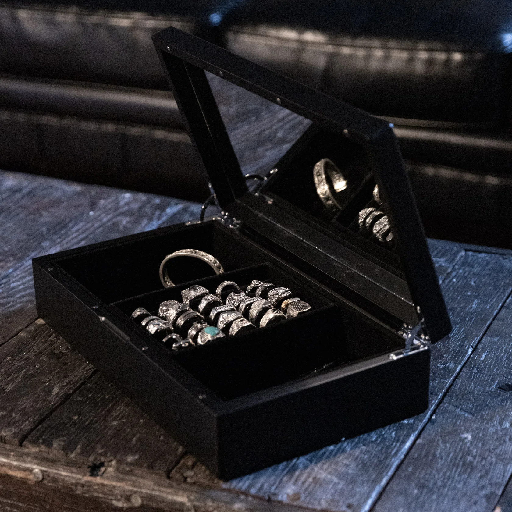 Reliquary x Black - Image 3